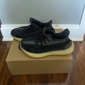 100% authentic, very good condition